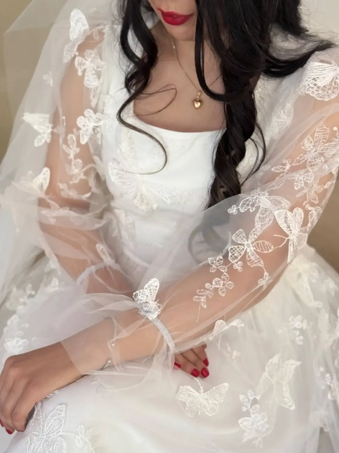 پیراهن عروس پروانه